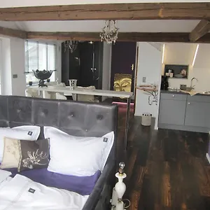 Haus Grünewald Apartment